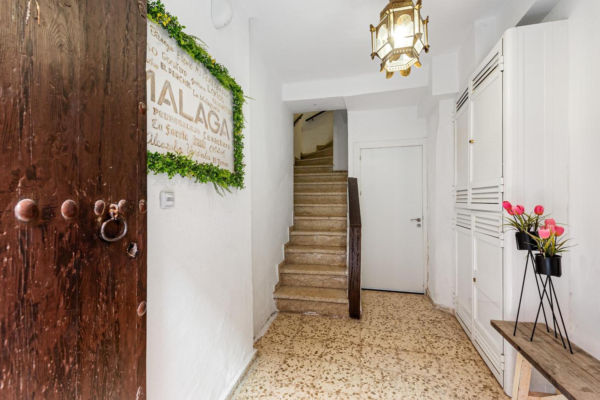 Urbanchicmalaga 2Bedroom Oasis In Historic Malaga Centre 외부 사진