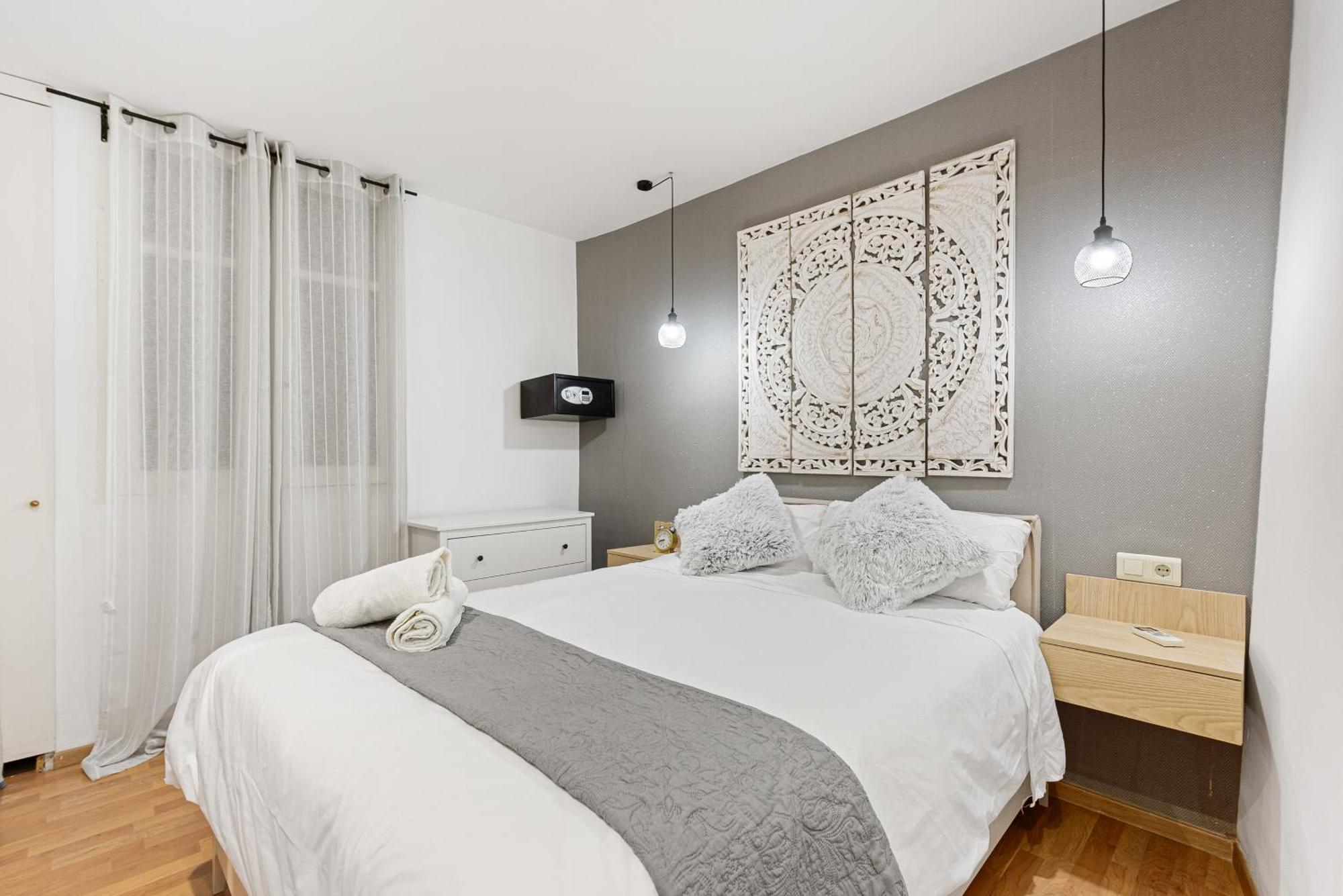 Urbanchicmalaga 2Bedroom Oasis In Historic Malaga Centre 외부 사진